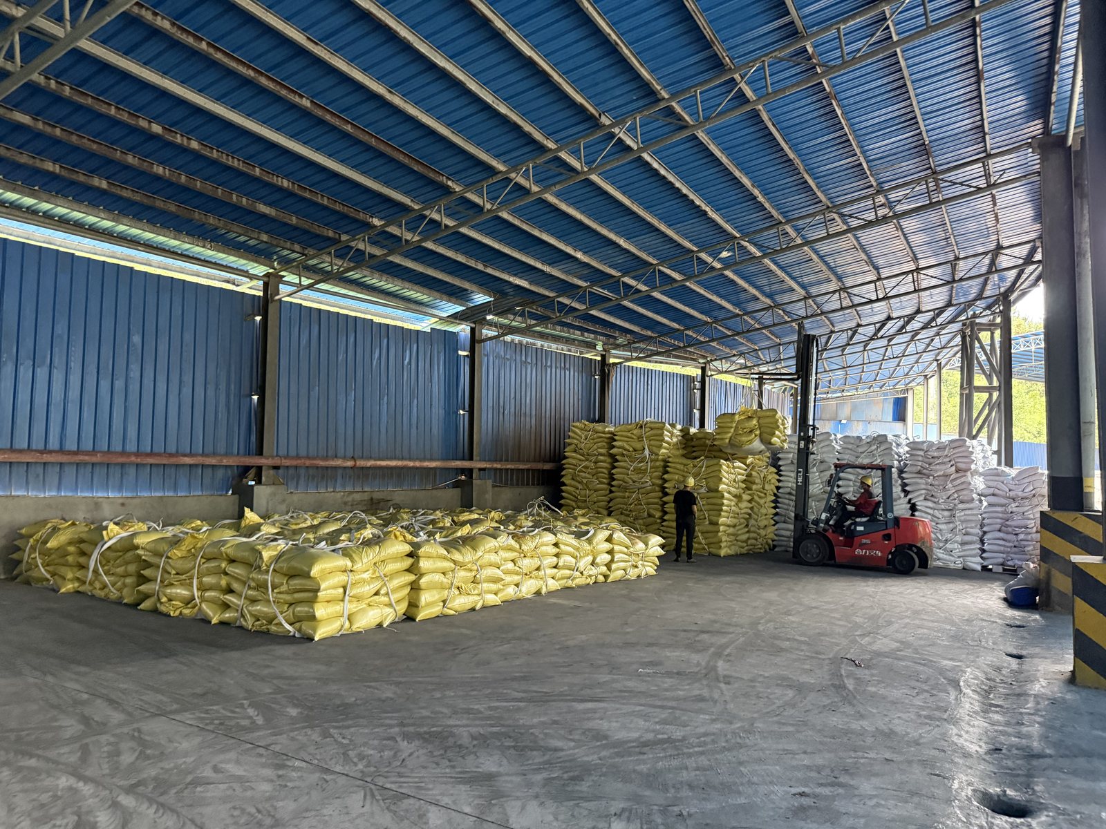 Covered warehouse stock